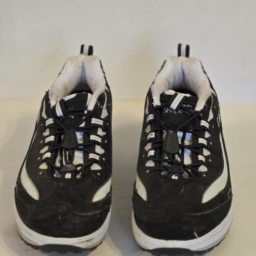 Vintage Skechers™ Shape-Ups Fitness Shoes Rocker Black White 11809 Women Sz 9.5